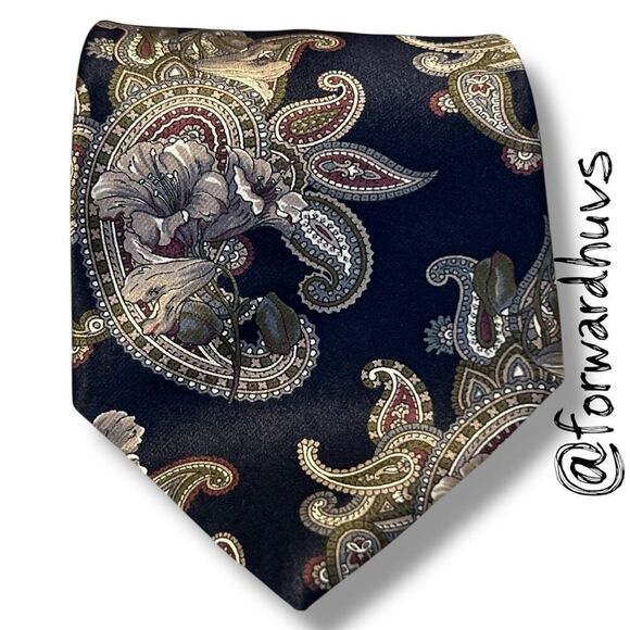 Oscar de la Renta Couture Silk Necktie – Dark Blue Paisley with Lily Flowers - Picture 7 of 9